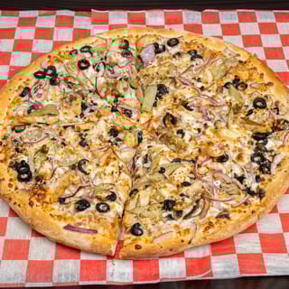 Medium 14" California Chicken Pizza